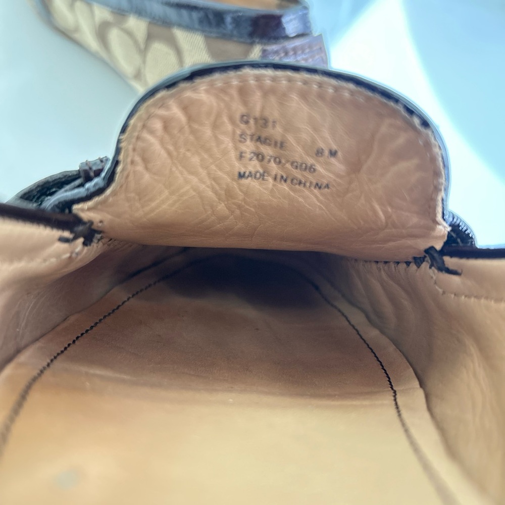 Classic Coach Signature Jacquard Loafers with Leather Trim – Size 8 - Picture 10 of 14